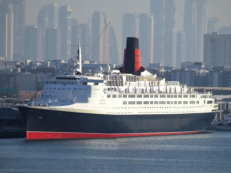 M/V Queen Elizabeth Cruise Ship